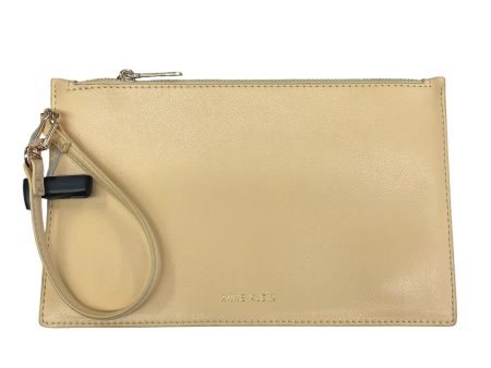 Wristlet By Anne Klein, Size: Large Supply