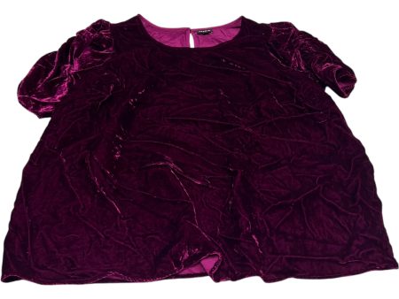 Top Short Sleeve By Torrid In Purple, Size: 2x For Sale