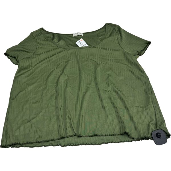 Top Short Sleeve Basic By Full Circle Trends In Green, Size: 3x Sale