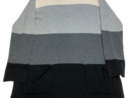 Sweater By Vince Camuto In Grey, Size: Xs on Sale