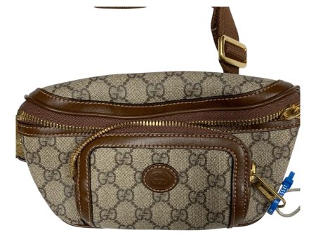 Crossbody Luxury Designer By Gucci, Size: Medium Online