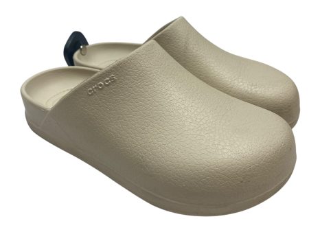 Shoes Flats By Crocs In Cream, Size: 6 Sale