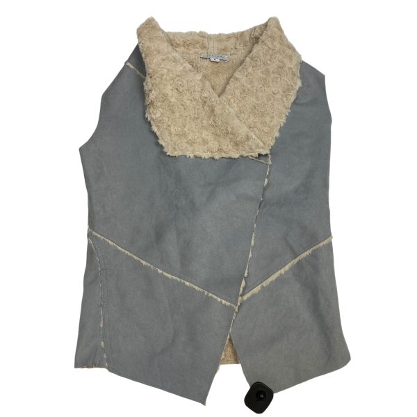 Vest Faux Fur & Sherpa By Favlux In Grey, Size: M Online